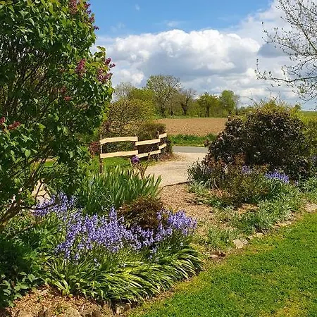 D'hôtes Les Hautes Papinières Bed & Breakfast