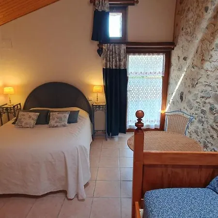 Alojamento de Acomodação e Pequeno-almoço D'hôtes Les Hautes Papinières Saint-Prouant