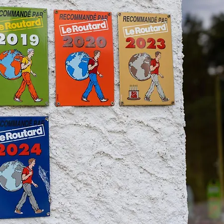 D'hotes Les Hautes Papinieres فندق مبيت وإفطار 3*